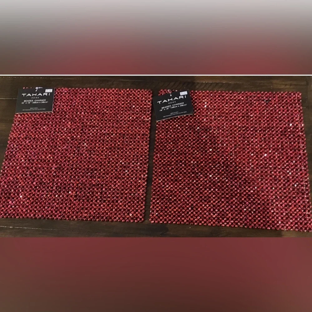 2 Tahari Beaded Chargers Placemats 15” Square Shimmer  Sparkle Red Set Of 2